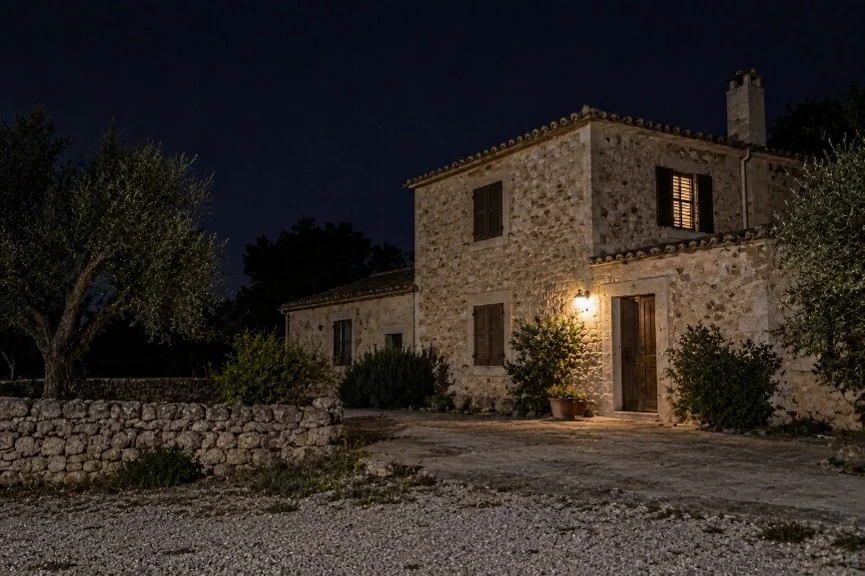 Propiedad mallorquina de noche – cuidado nocturno de mascotas